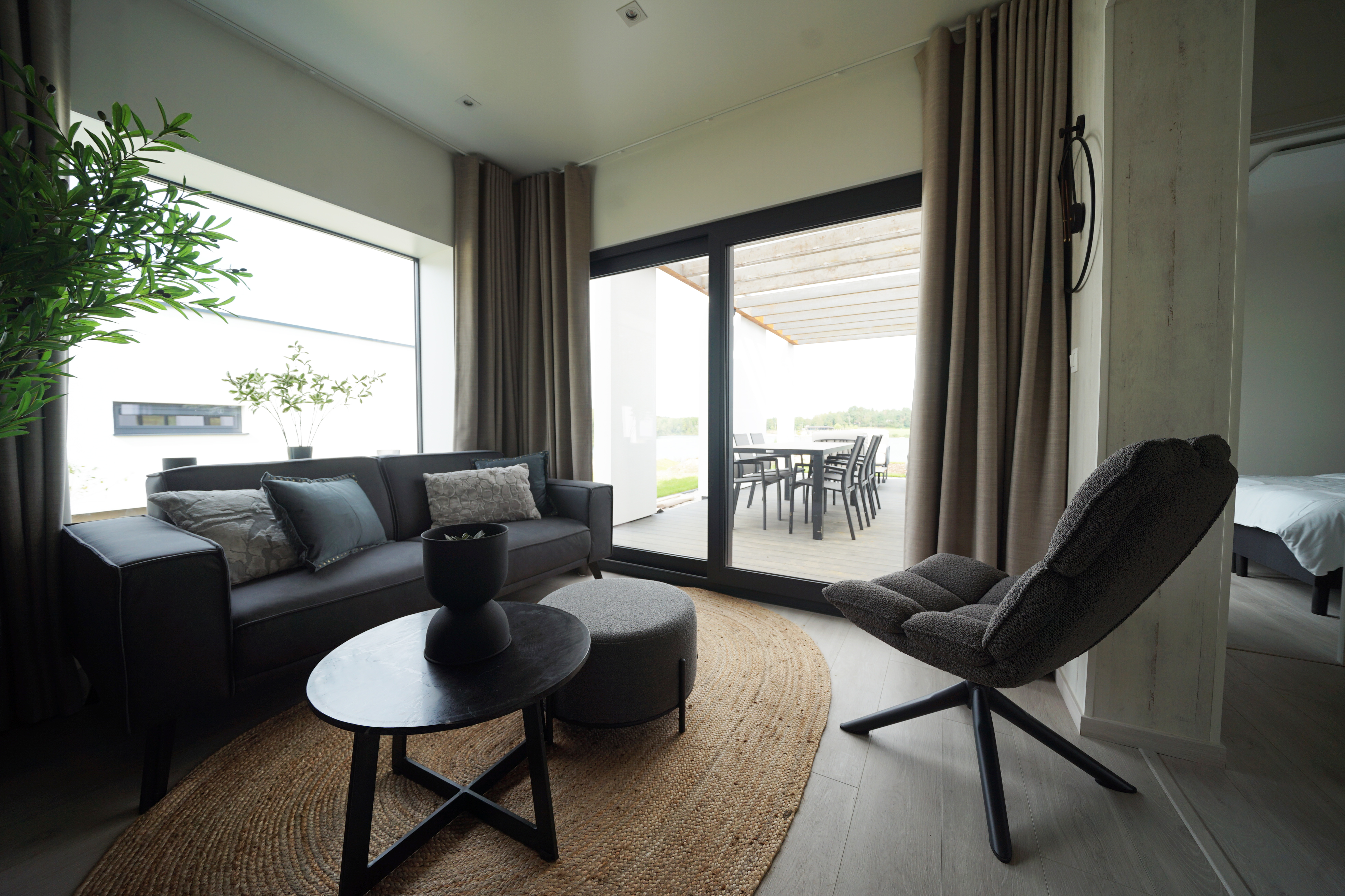 europarcs-hoge-kempen-lake-house-6-livingroom