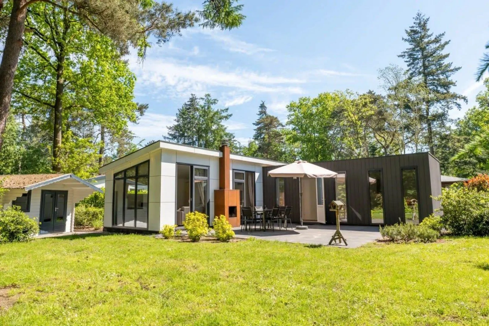 BMH - L-Pavilion 6 - 1