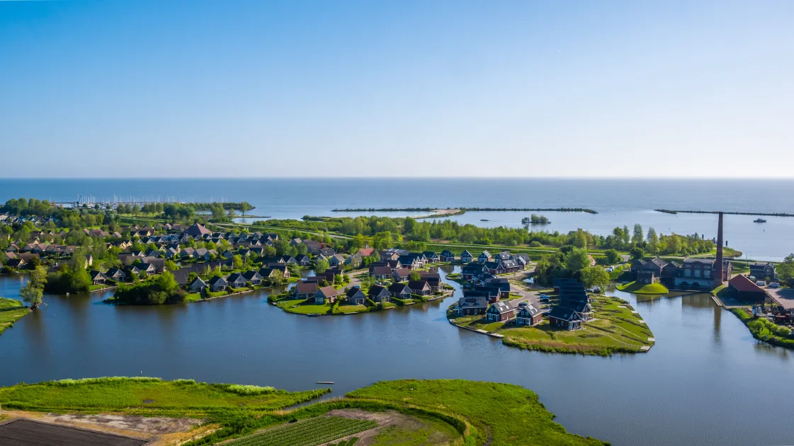 EuroParcs IJsselmeer drone surroundings