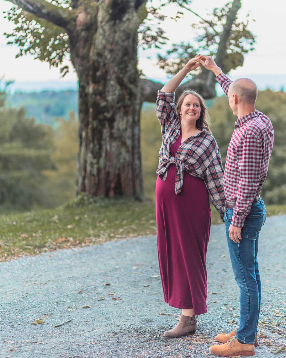 Boone Maternity Photographer Anna and Bernt Moses Cone Manor-10