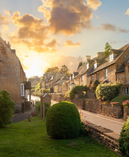 Bourton on the Hill village near Moreton in Marsh, Cotswolds, Gloucestershire, England.