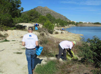 Beach clean up