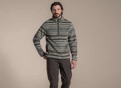 Gentleman wearing the Rawthey Fleece