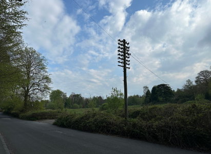 Loch Lomand Hike - Power Pylon