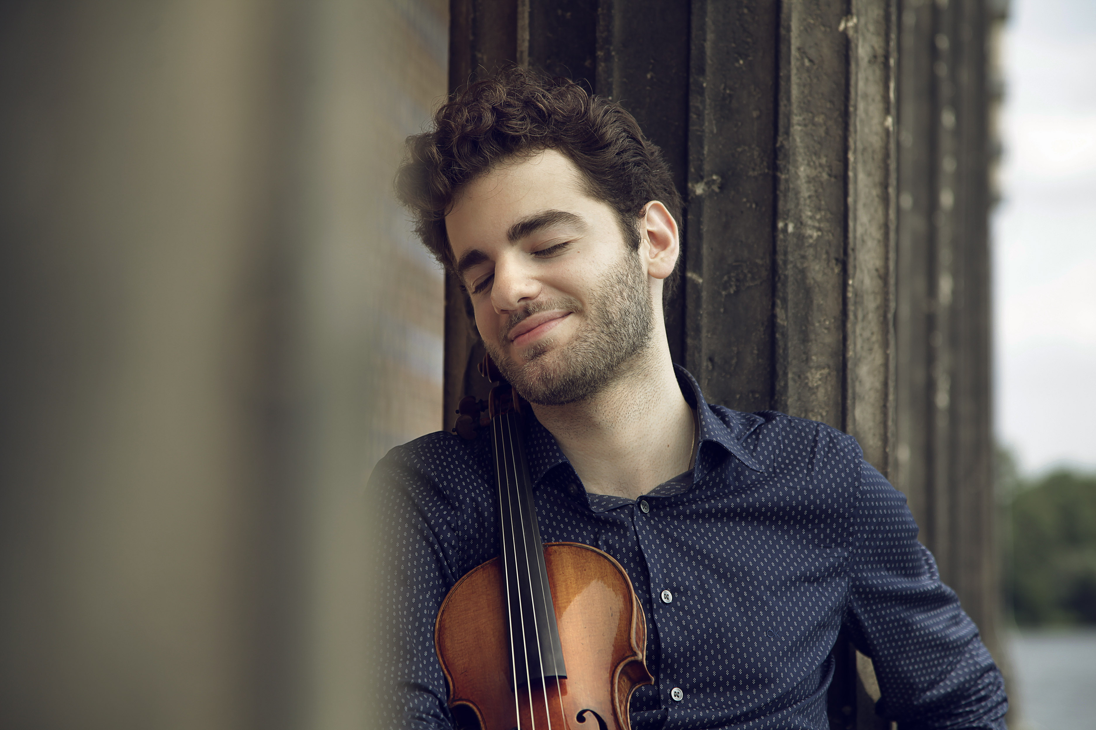 Emmanuel Tjeknavorian | PC: Uwe Arens