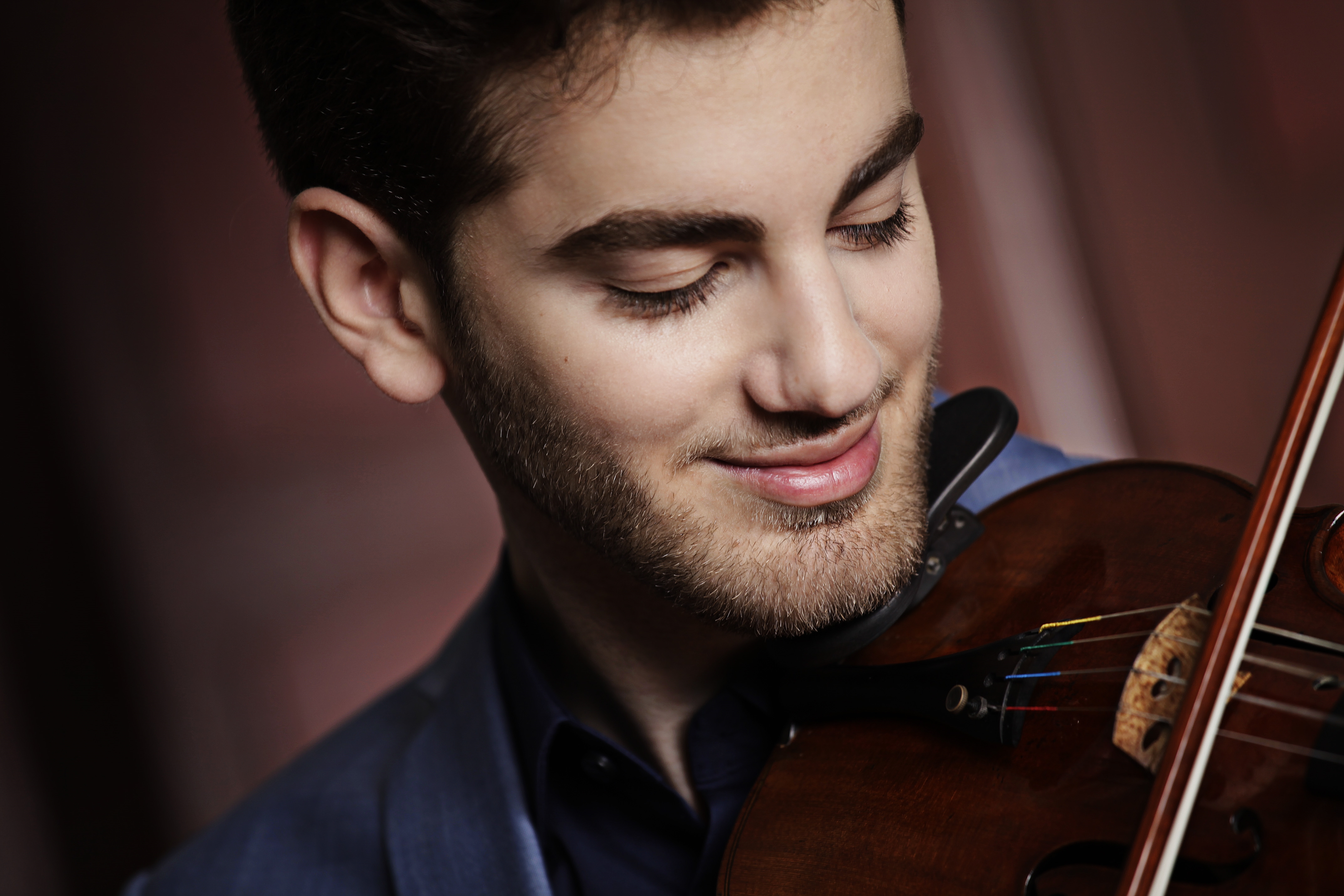 Emmanuel Tjeknavorian | PC: Uwe Arens