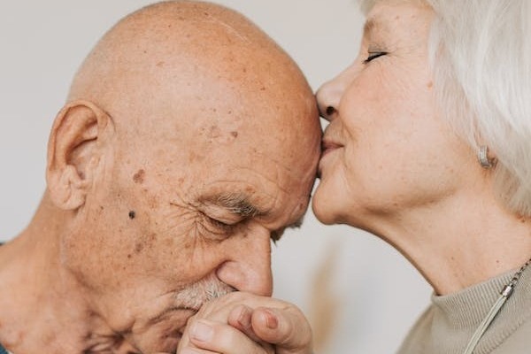 Communication About Sexuality in Advanced Illness and Palliative Care Context