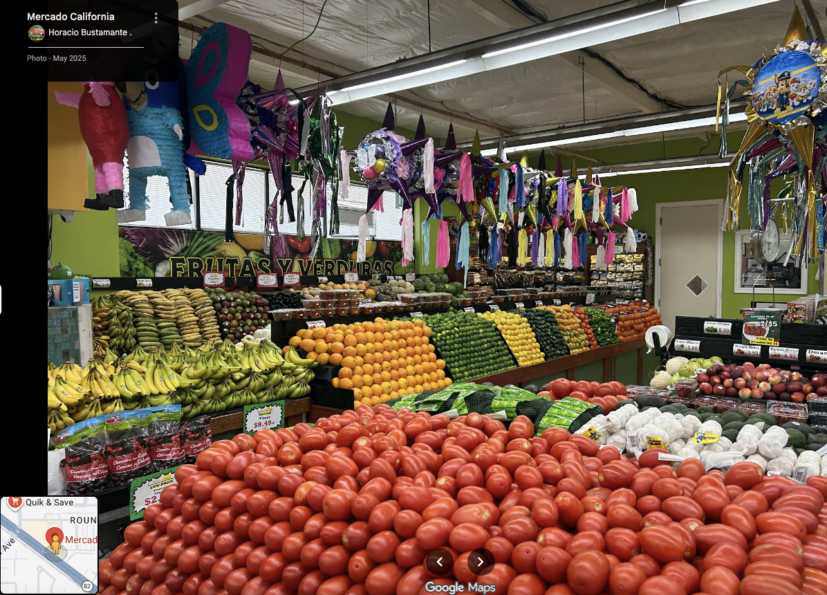 Mercado California Interior: Google Street View