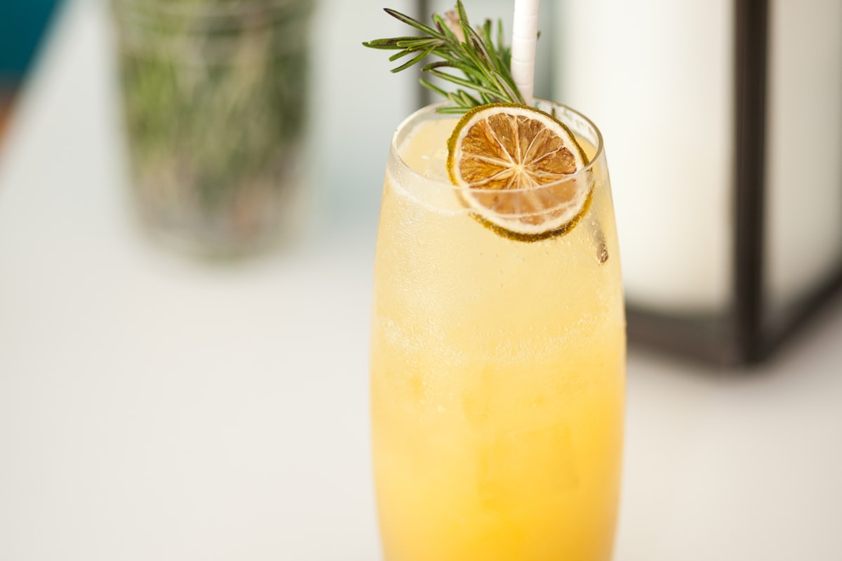 Real Fruit Sparkling Water: Premium Niche, Not Everyday Choice - Featured