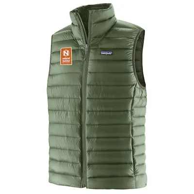 Patagonia-Men-SedgeGreen Down-Vest