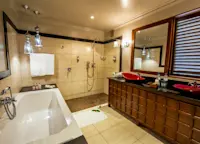 Slideshow Thumbnail 6 of 7