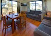 Slideshow Thumbnail 5 of 7