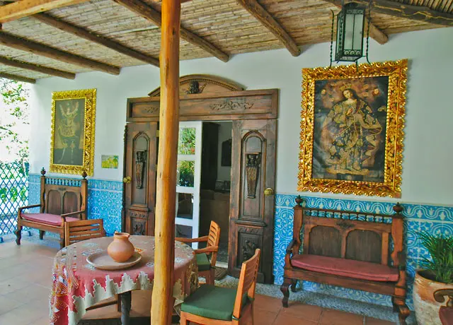 Slideshow Image