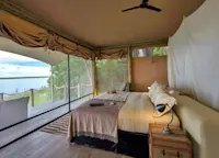 Slideshow Thumbnail 2 of 8