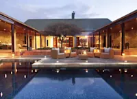 Slideshow Thumbnail 4 of 9