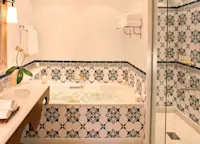 Slideshow Thumbnail 8 of 9
