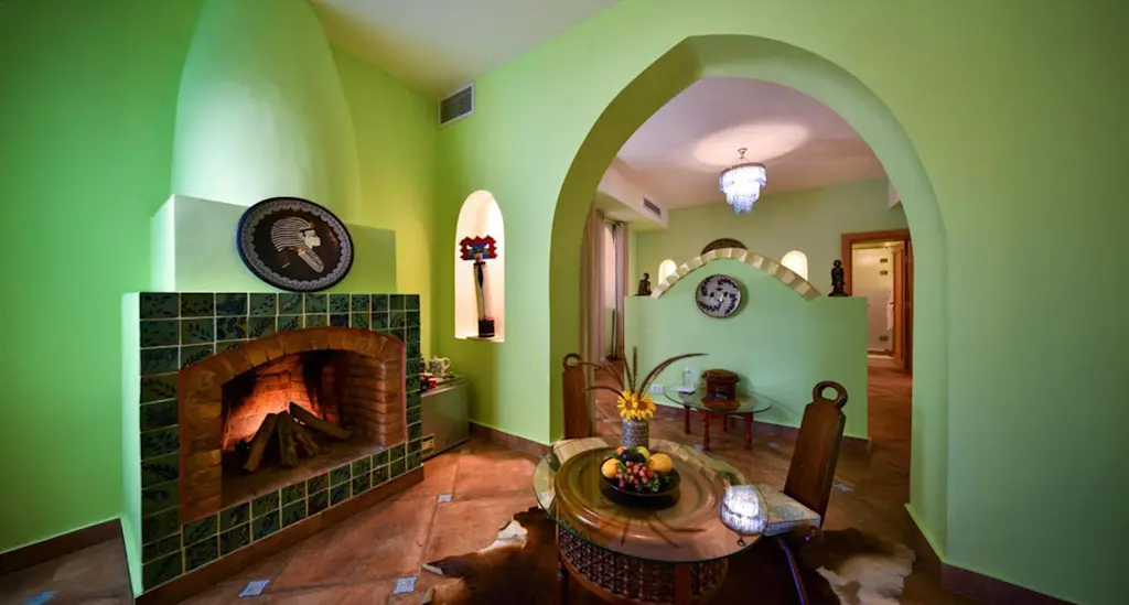Slideshow Image
