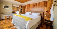 Category 1, Main Deck Suite
