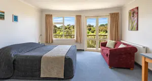 Studio accommodation at Bay Motel