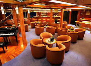 Bar, Sea Explorer, Canadian Arctic ships