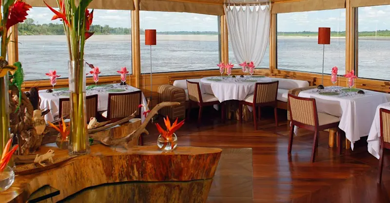 Delphin II dining room, Peru.