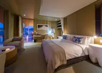 Slideshow Thumbnail 4 of 11