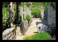 Slideshow Thumbnail 2 of 5