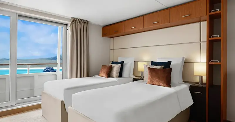 Interior Cabin, Category 6