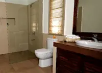 Slideshow Thumbnail 5 of 9