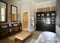 Slideshow Thumbnail 4 of 8