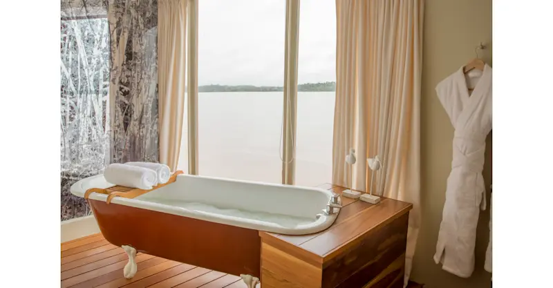 Category 4, Andes Suite