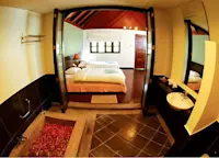 Slideshow Thumbnail 7 of 9