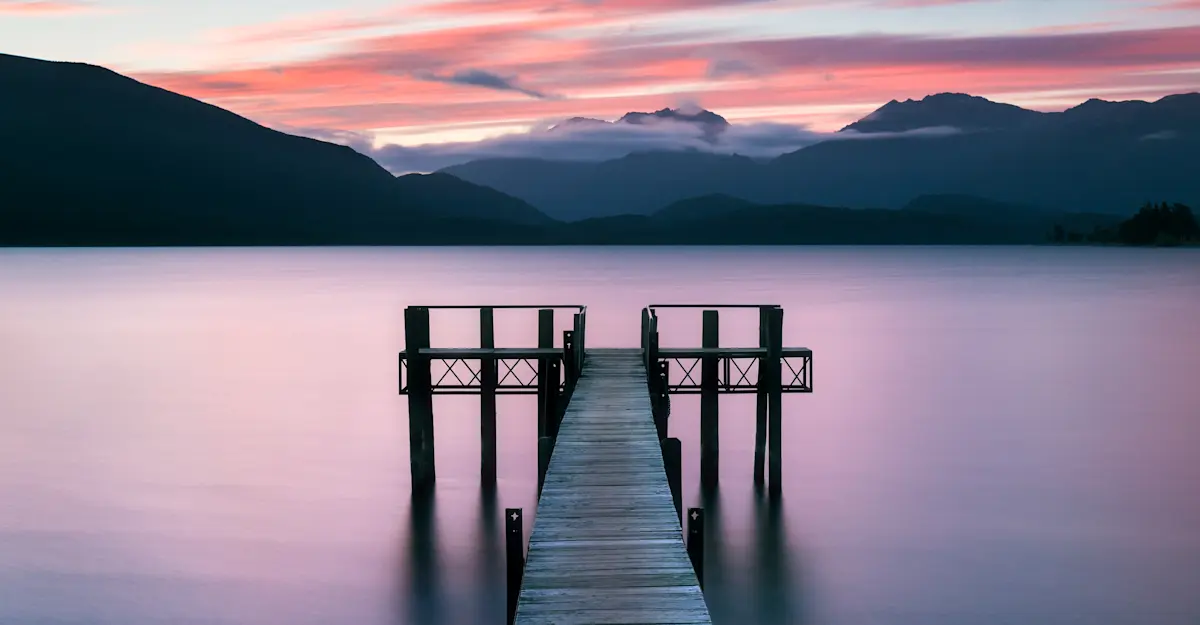 Lake Te Anau, New Zealand.