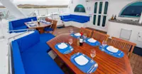 Al fresco dining