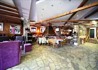 Slideshow Thumbnail 6 of 7