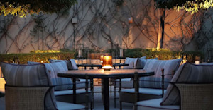 Outdoor Lounge Lyrah