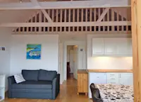 Slideshow Thumbnail 6 of 11