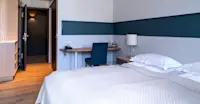 Slideshow Thumbnail 3 of 9