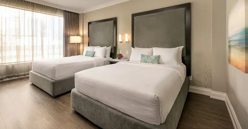 Double queen guest room