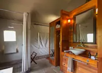 Slideshow Thumbnail 4 of 11