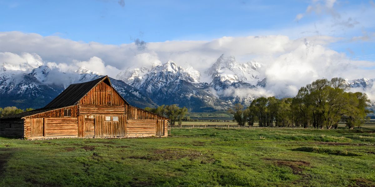 Hidden Yellowstone & Grand Teton Photo Expedition | Dates, Prices & Info