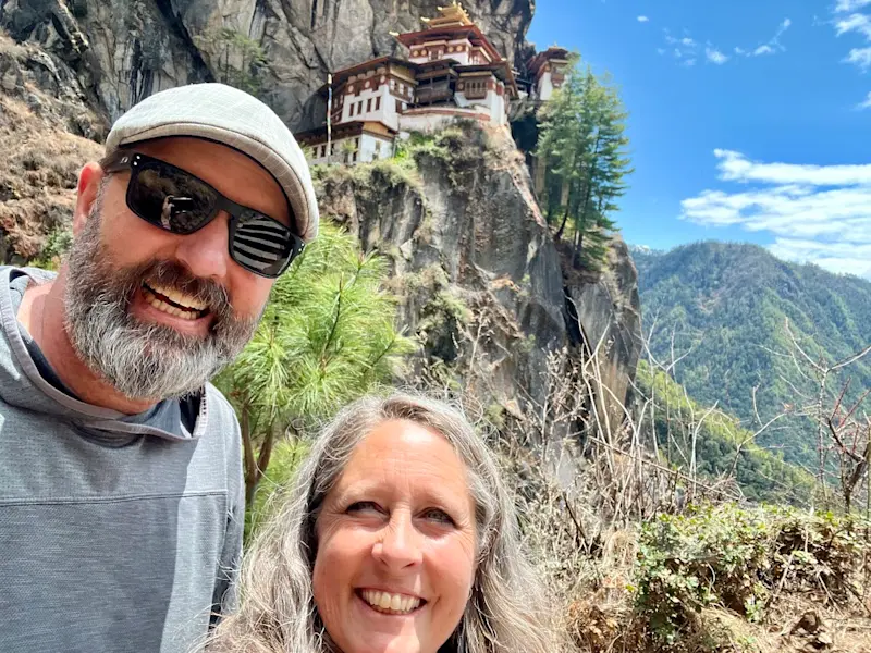 Hiking to Tigers Nest in Buhtan. 