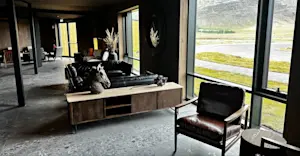 Hotel Lounge