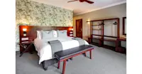 Slideshow Thumbnail 4 of 8