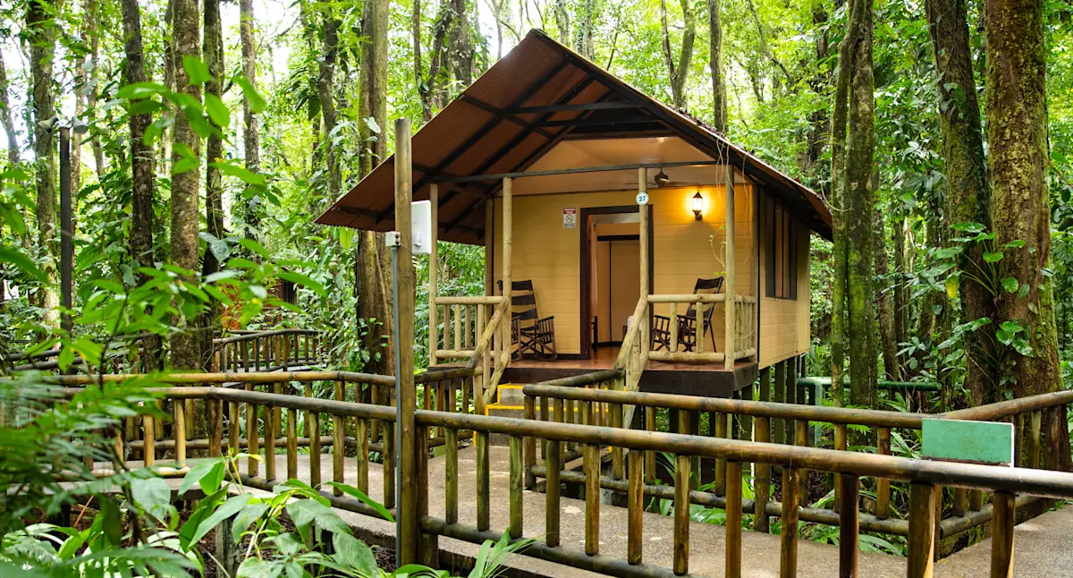 Guest cabin