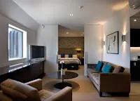 Slideshow Thumbnail 4 of 8