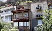 Slideshow Thumbnail 1 of 6