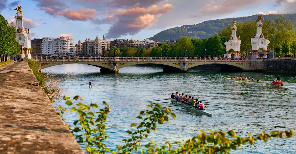 María Cristina Bridge over the Urumea River in San Sebastián, Basque, Spain.