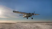 Private fly-in polar bear camp, Nunavut, Canada.