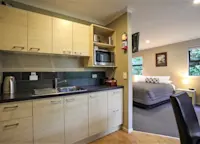 Slideshow Thumbnail 5 of 6